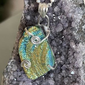 NEW 🌟⭐️🌟 Aura Rosette Druzy Sterling Pendant